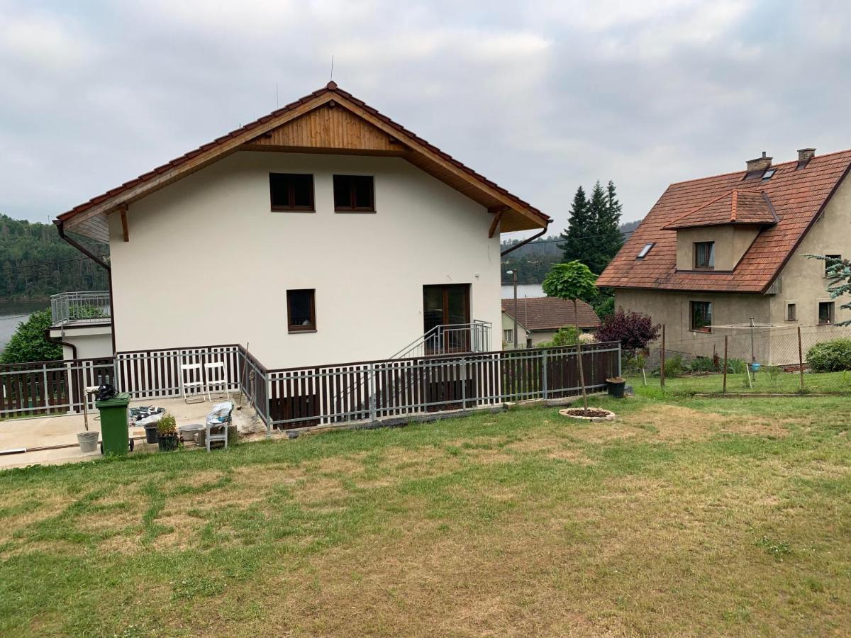 Apartmany Zupanovice ドブジーシュ エクステリア 写真